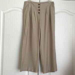 LOFT high waist wide leg cropped lightweight pants, size 2